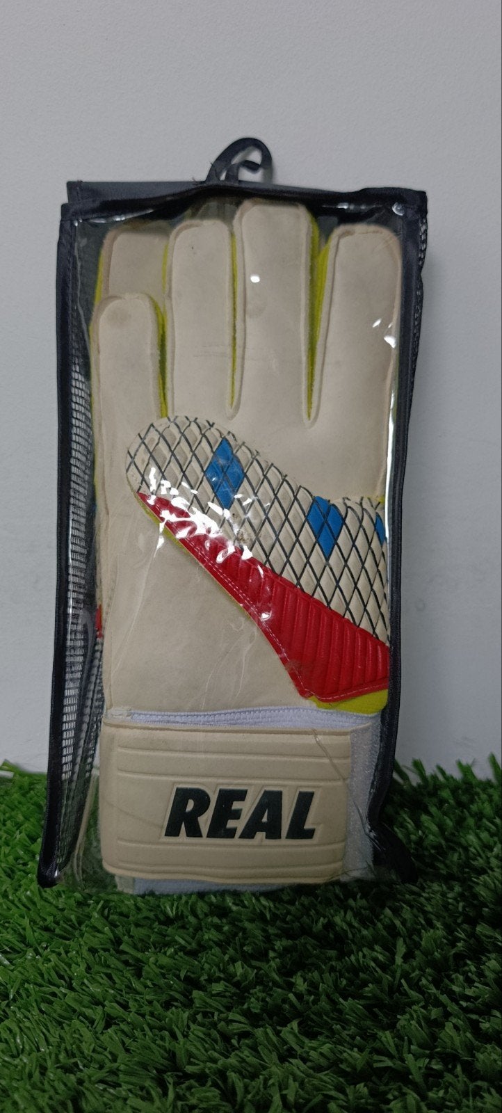 Keepershandschoenen Real. Nieuw., Sport en Fitness, Ophalen of Verzenden, Nieuw