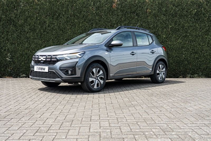 Dacia Sandero TCe Stepway Expression 90PK / Airco / NAVI, Argent ou Gris, Achat, Euro 6, Noir