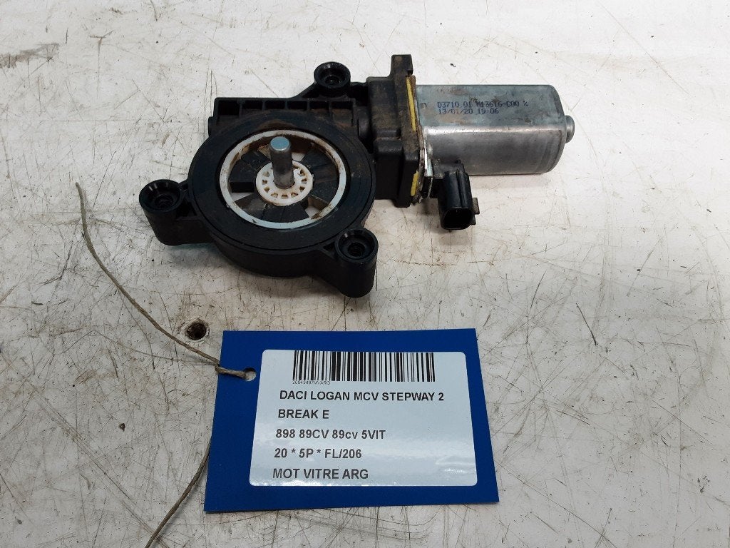 MOTOR RAAMMECHANIEK LINKS ACHTER Dacia, Dacia, Gebruikt, Mevr. I. Hauben, Rue de l'Espoir 34 34
4030  GRIVEGNÉE, BE