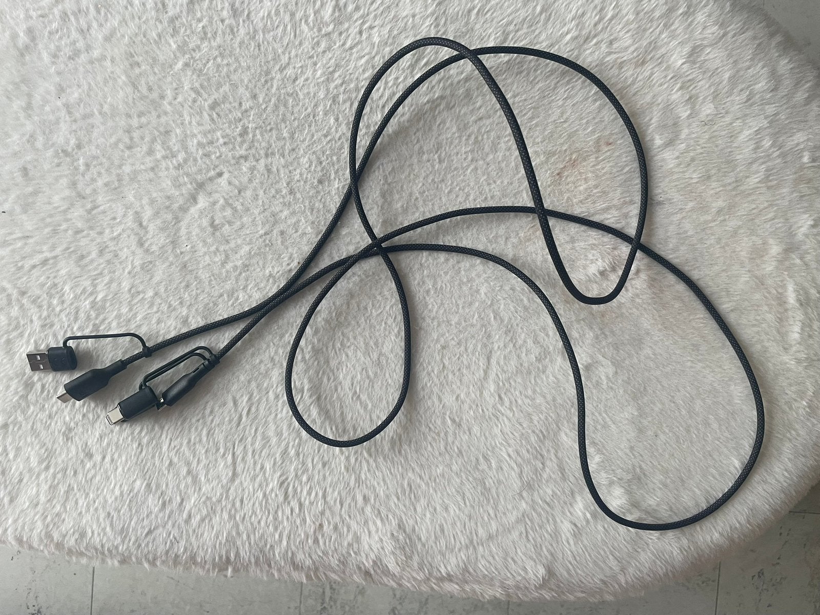 Câble de charge 3-en-1 USB-A vers USB-C/Micro-USB/Lightning, Enlèvement ou Envoi, Comme neuf