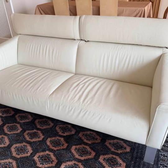 Canapé design Leolux en cuir crème, 2 à 3 pl., Maison & Meubles, Canapés | Salons, Utilisé, Banc droit, Deux personnes, 150 à 200 cm