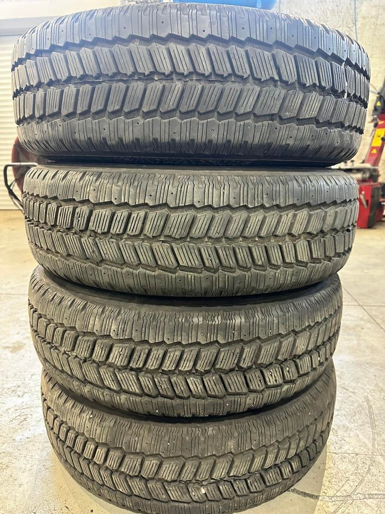 Pneu 4 season 225/75r16, Enlèvement