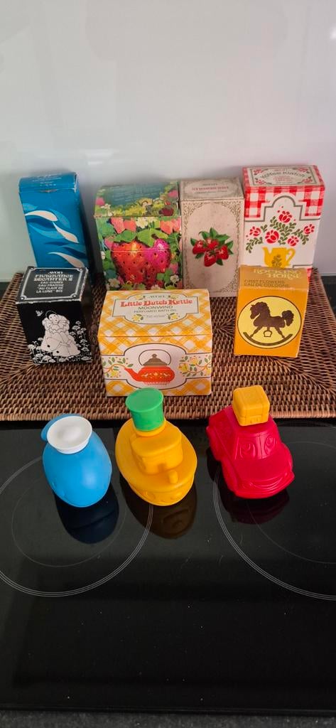 Le prix Lot Avon des années 1970 en images, Collections, Enlèvement