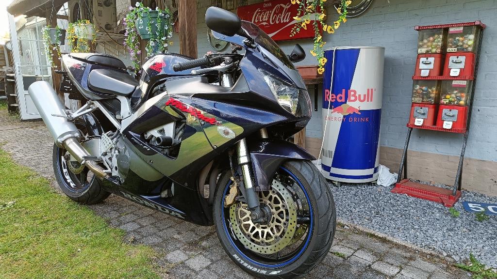 Fireblade 900RR in perfecte staat aan meeneemprijsje!!, Motoren, 4 cilinders, Motorrijbewijs A, Gebruikt, Meer dan 35 kW