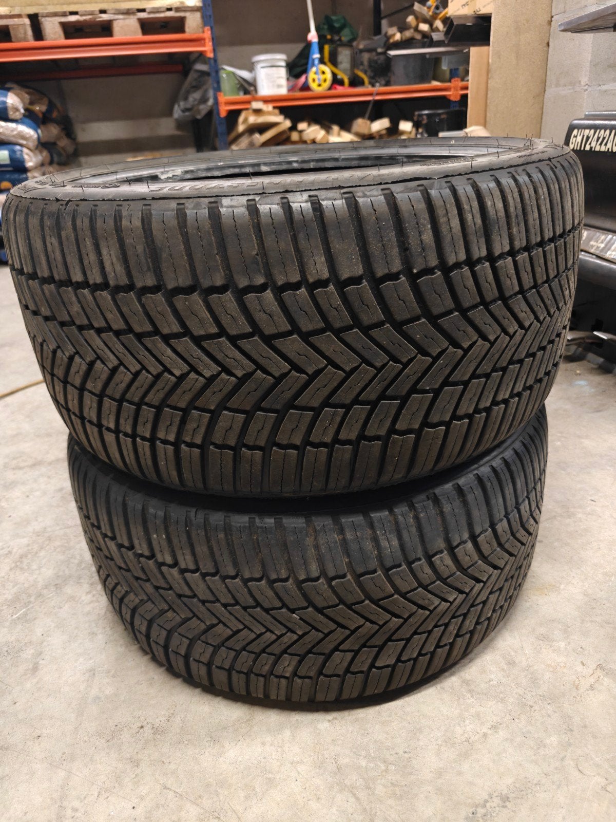 Bridgestone 4 seizoens banden nieuw! 255/35/18, Auto-onderdelen, Banden en Velgen, Ophalen, 18 inch, 255 mm, Nieuw