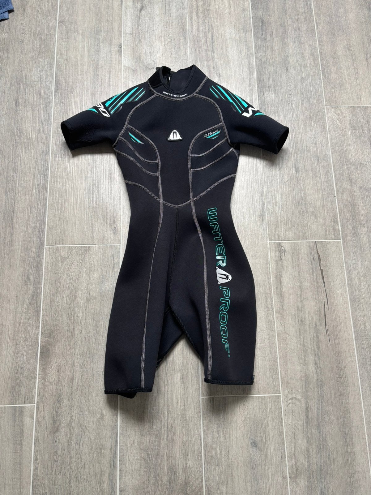 Duikpakken, Ophalen, Zo goed als nieuw, Wetsuit
