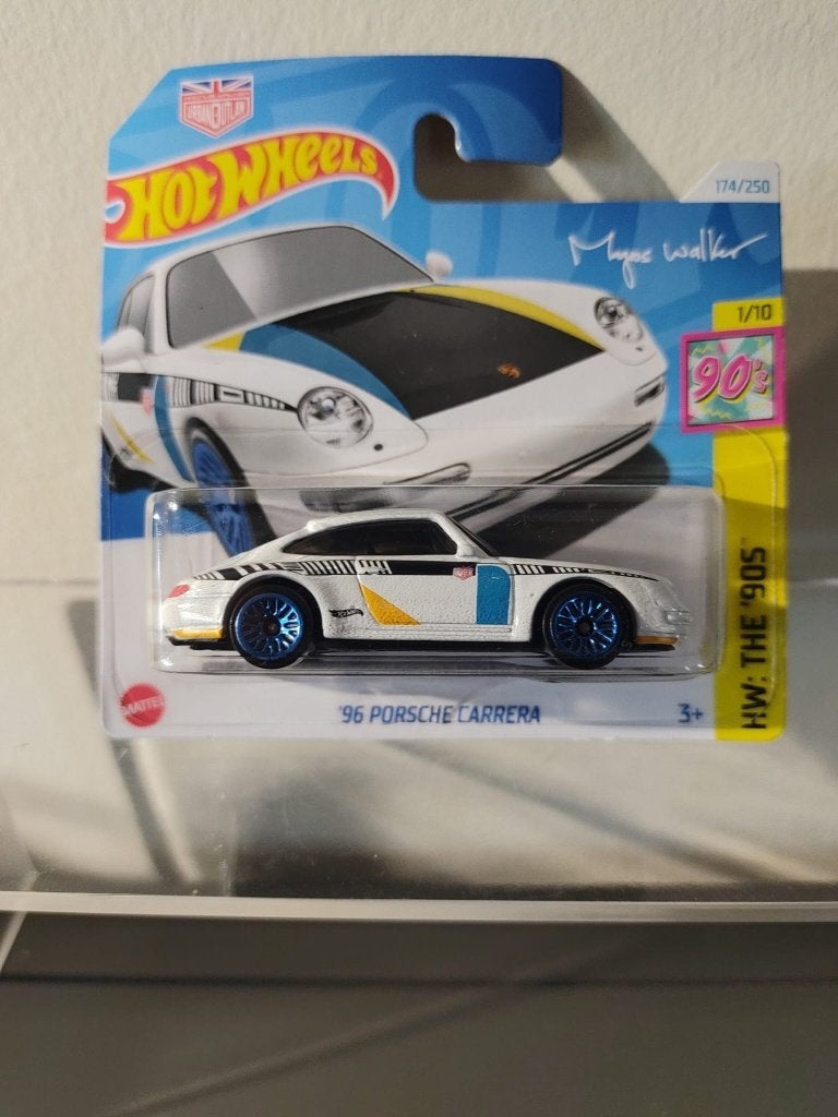 Porsche Carrera Hot Wheels série « HW : Les années 90 , 2024, Enlèvement ou Envoi, Neuf, Voiture