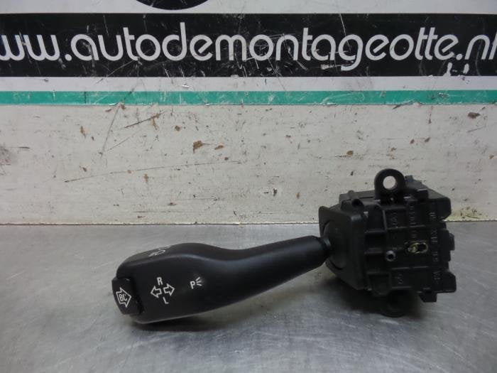 Commutateur feu clignotant d'un BMW X5 (X5 00-), -, 3 mois de garantie, Utilisé, -