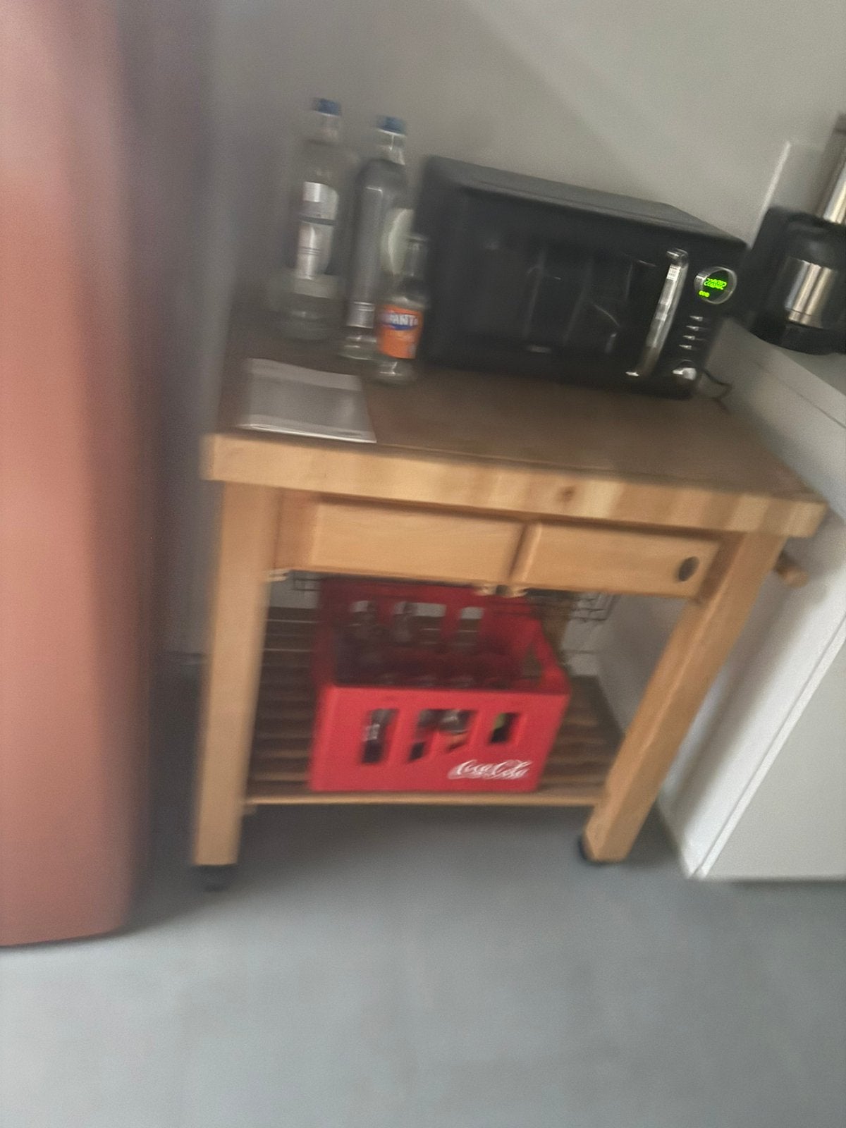 Keukentrolley hakblok in massief hout, Ophalen, 50 tot 100 cm, Zo goed als nieuw, Rechthoekig