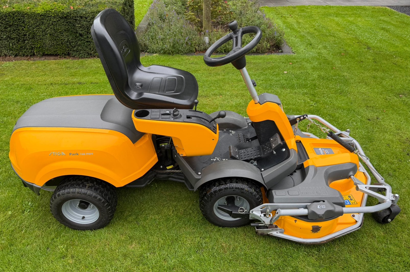 STIGA PARK 740 PWX/ 4WD/ COMBI 110 EL QF MAAIDEK ZITMAAIER, Tuin en Terras, Ophalen of Verzenden, Zo goed als nieuw, Elektrische starter
