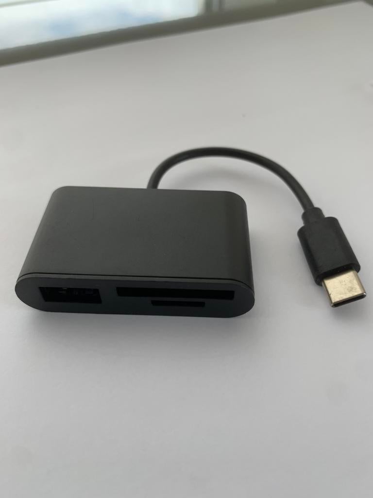 Adaptateur USB-C vers lecteur de cartes SD MicroSD Noir, Informatique & Logiciels, Clés USB, Enlèvement ou Envoi, Comme neuf