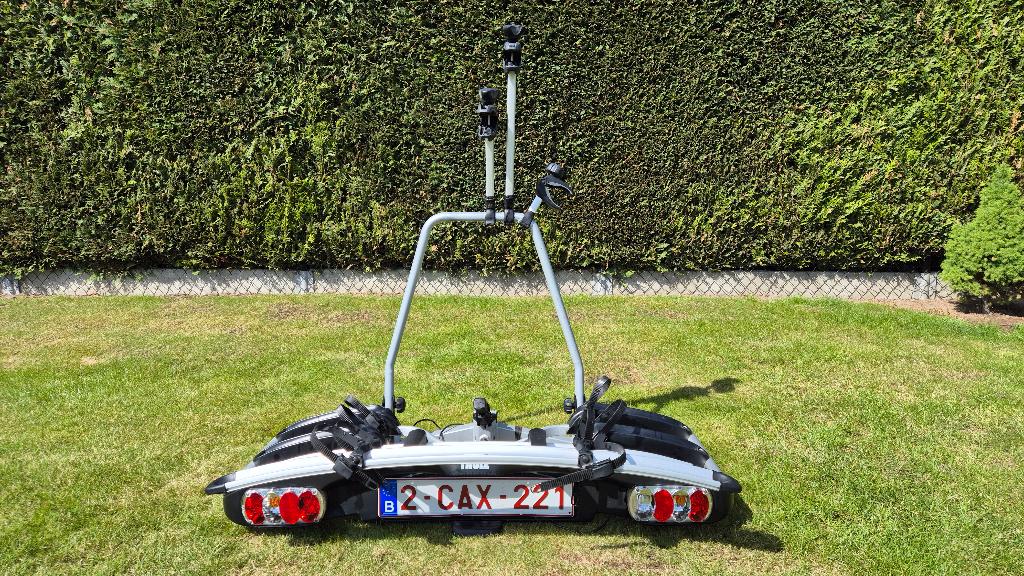 Te Koop Thule EuroClassic G6 929 Fietsendrager, Ophalen, 3 fietsen of meer, Elektrische fiets, Zo goed als nieuw