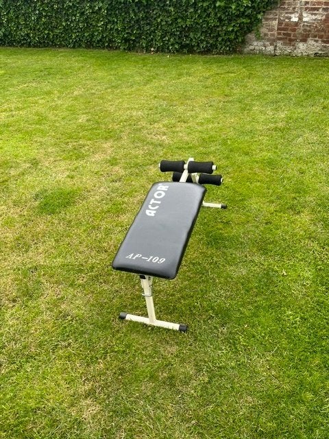 fitness bank actor AP-109, Ophalen, Zo goed als nieuw, Buik, Fitnessbank