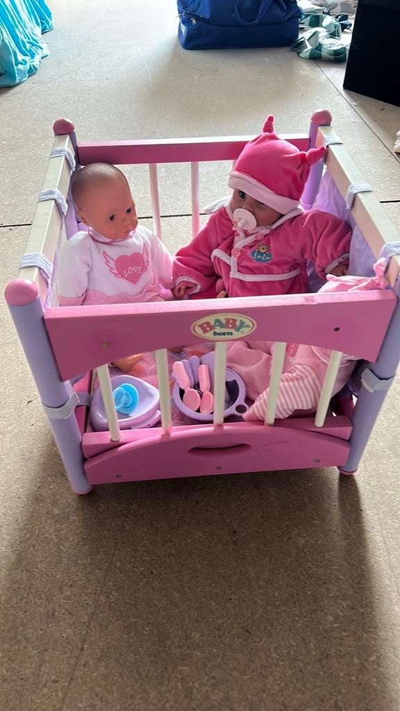 Park + 3 poppen, Kinderen en Baby's, Speelgoed | Poppen, Ophalen, Gebruikt