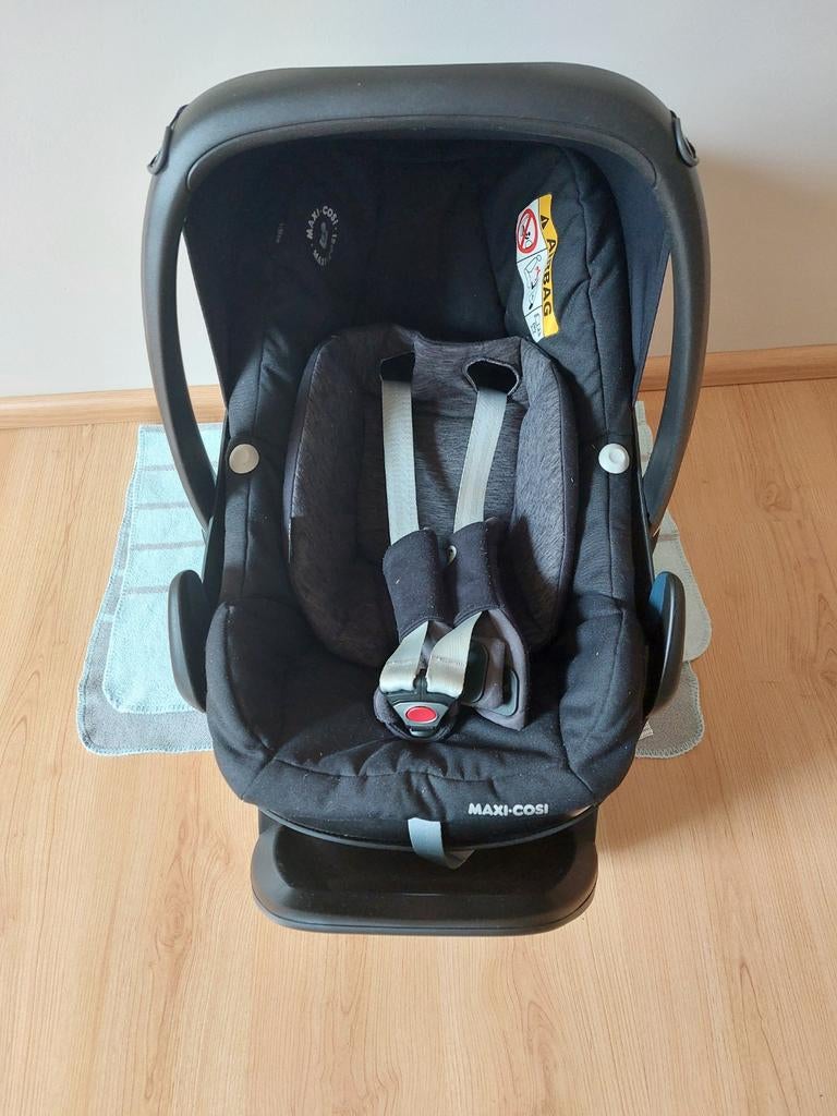 Maxi cosi met family fix 2, Kinderen en Baby's, Ophalen, Gebruikt, Isofix, 0 t/m 13 kg