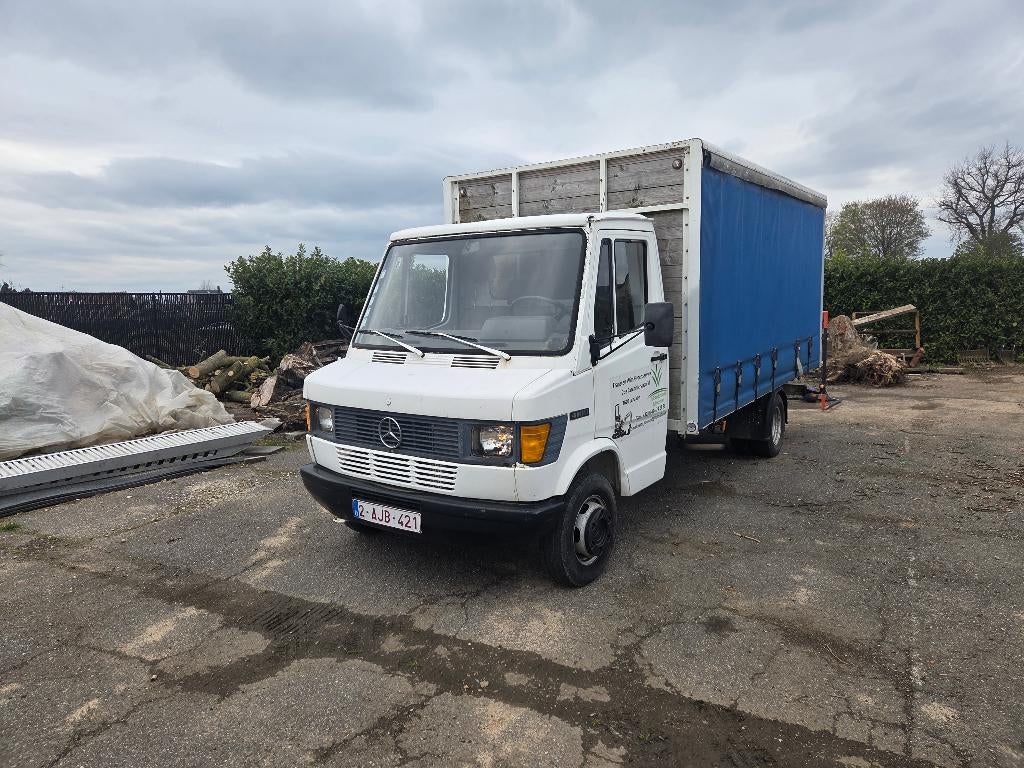 Mercedes-Benz tn410 D, Auto's, Bedrijf, Te koop, Trekhaak