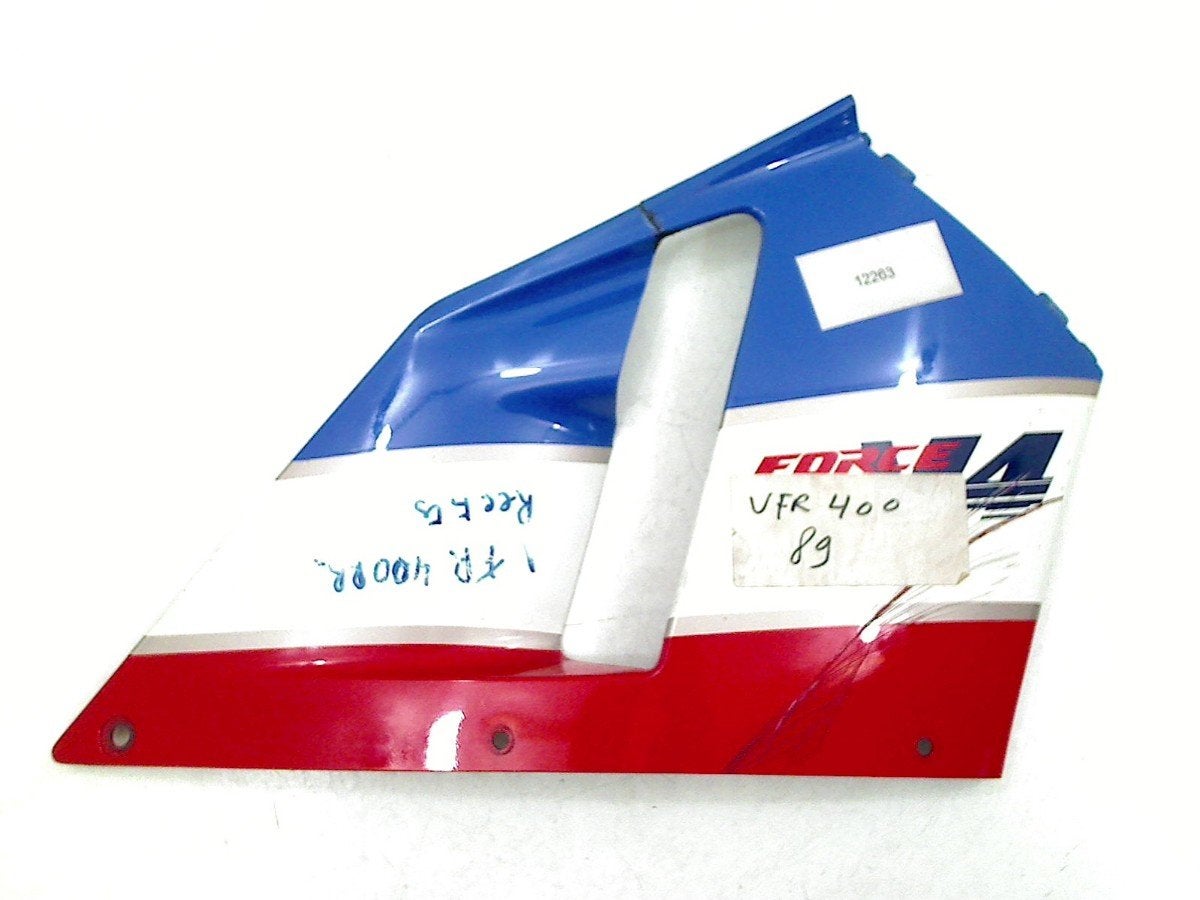 CARENAGE DROIT Honda VFR 400 R 1989-1992 (VFR400R NC30), Honda Center GmbH, Utilisé, Info@honda.de, Hanauer Landstraße  222-224
60314  Frankfurt am Main, DE