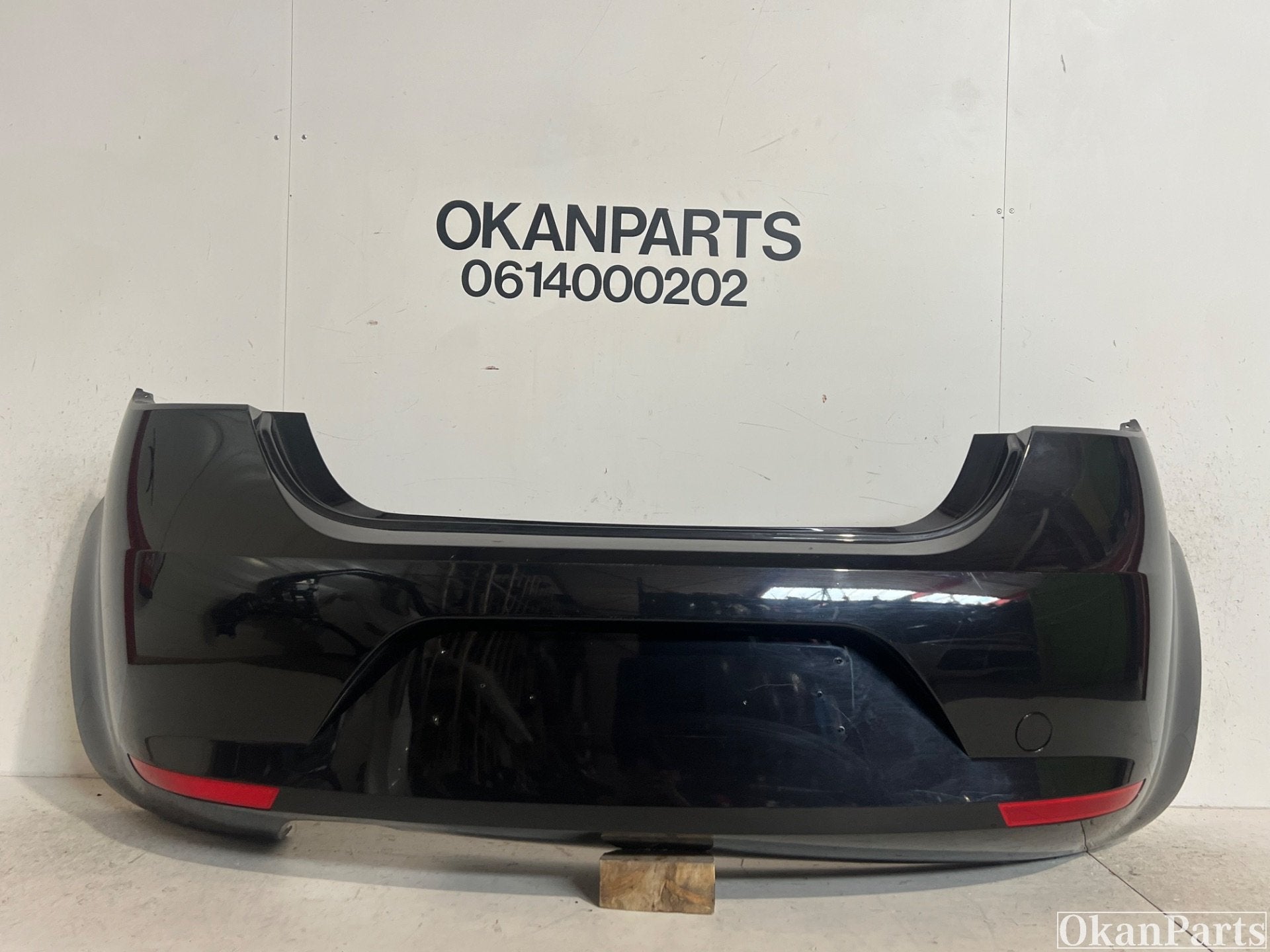 Seat Leon 1P achterbumper 1P0807421, Gebruikt, Autovia A-2, Km 585 585
08760  Martorell, ES, SEAT S.A., Achter