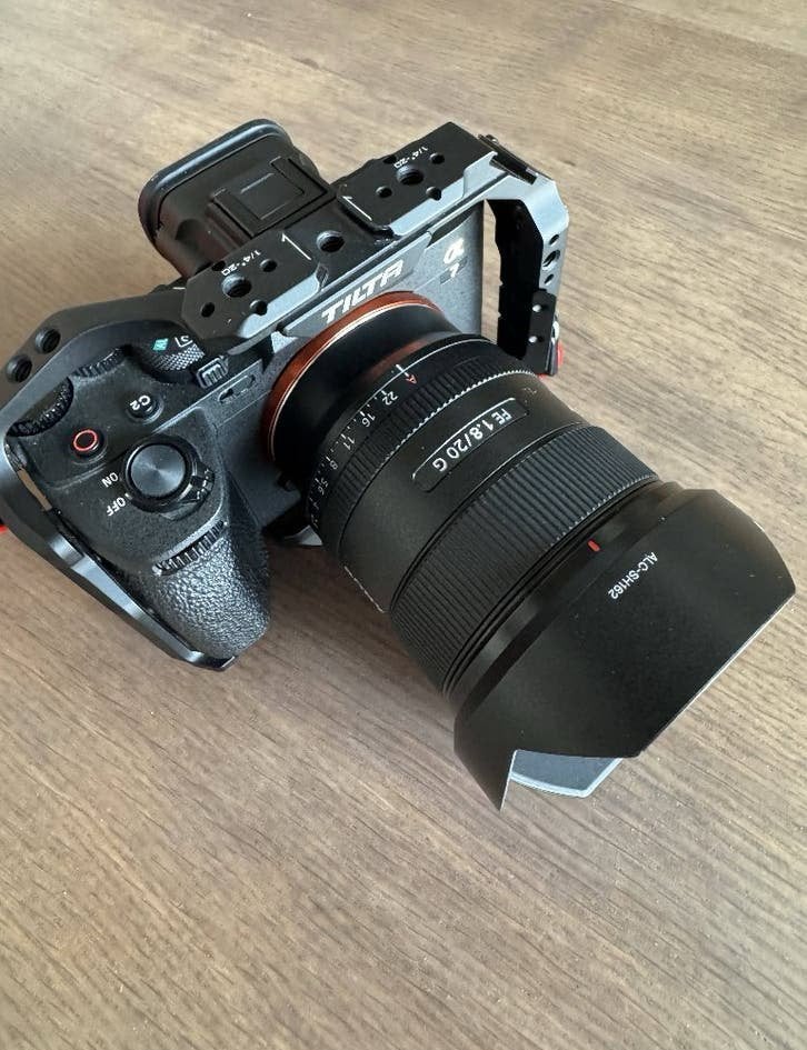 SONY FE 1.8/20mm - G OSS, Sony, Comme neuf, Enlèvement, 20 mm