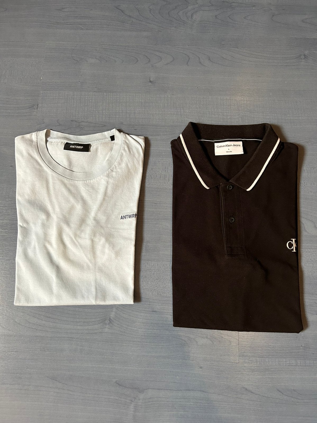 T-shirt Antwrp en polo Calvin Klein, Vêtements | Hommes, T-shirts, Enlèvement, Comme neuf