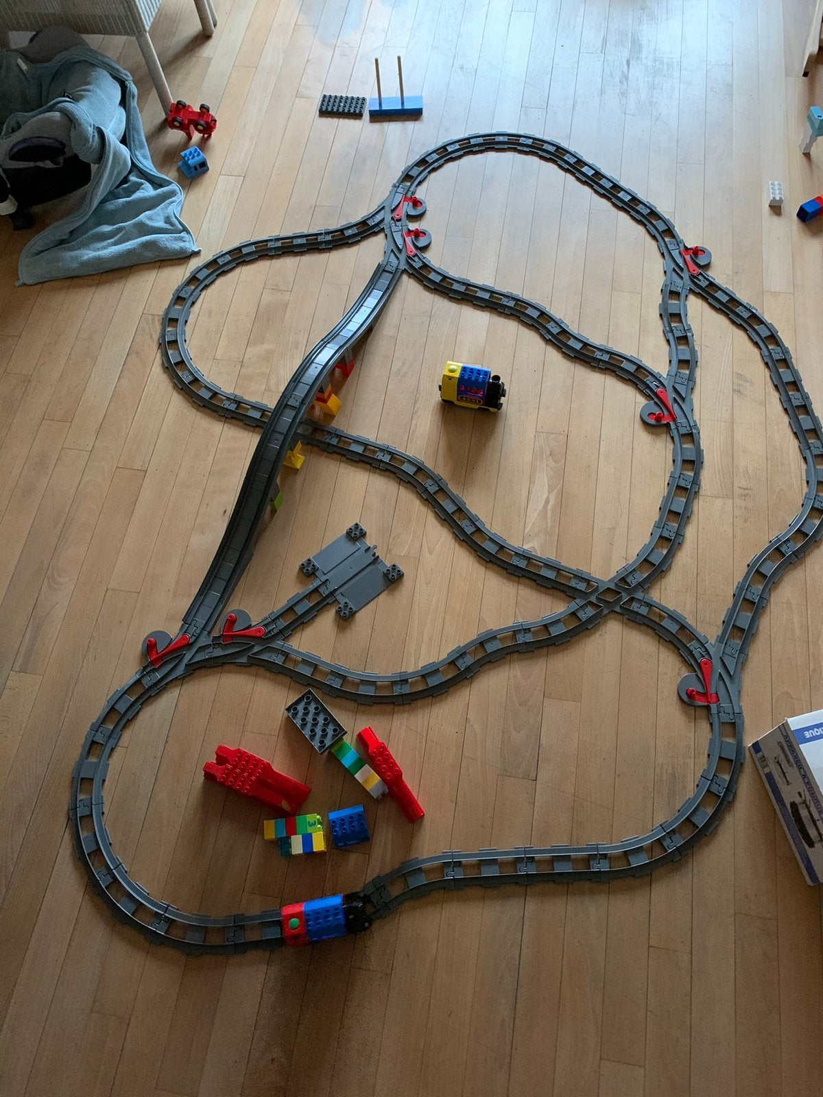 Groot lot duplo met o.a. veel treinsporen, Enlèvement, Comme neuf, Duplo, Disney