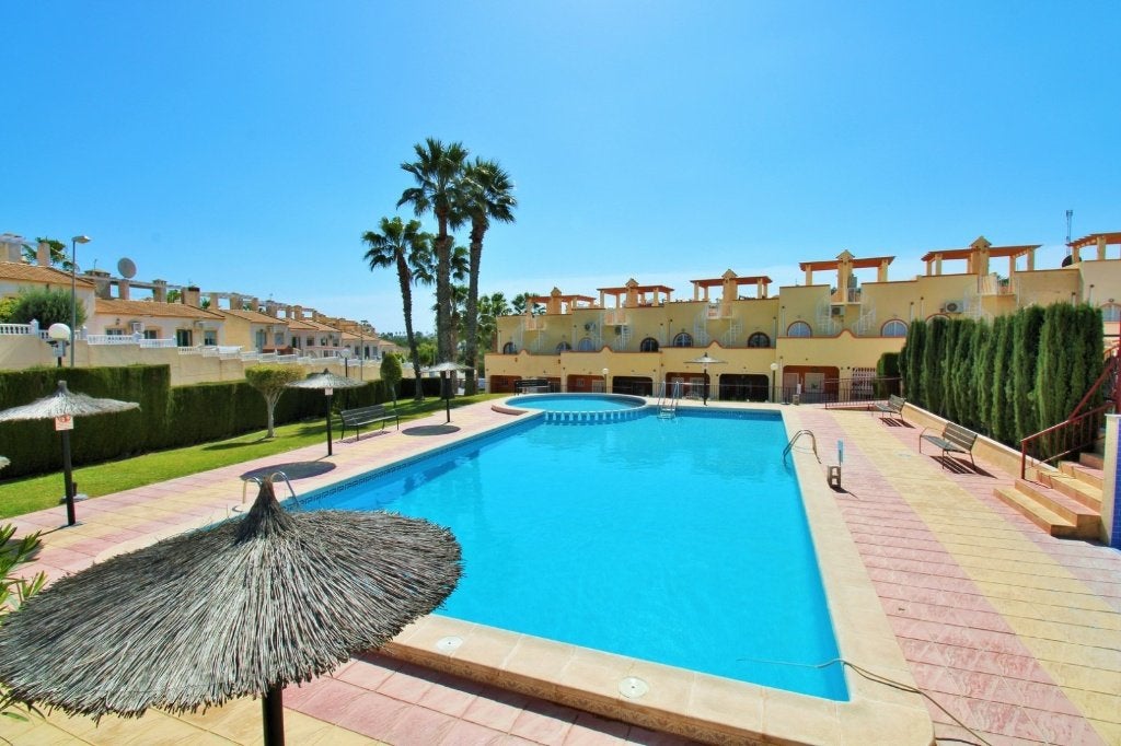 Appartement te koop in Villamartin - Orihuela Costa, Immo, Orihuela Costa, Dorp, Spanje, 2 kamers