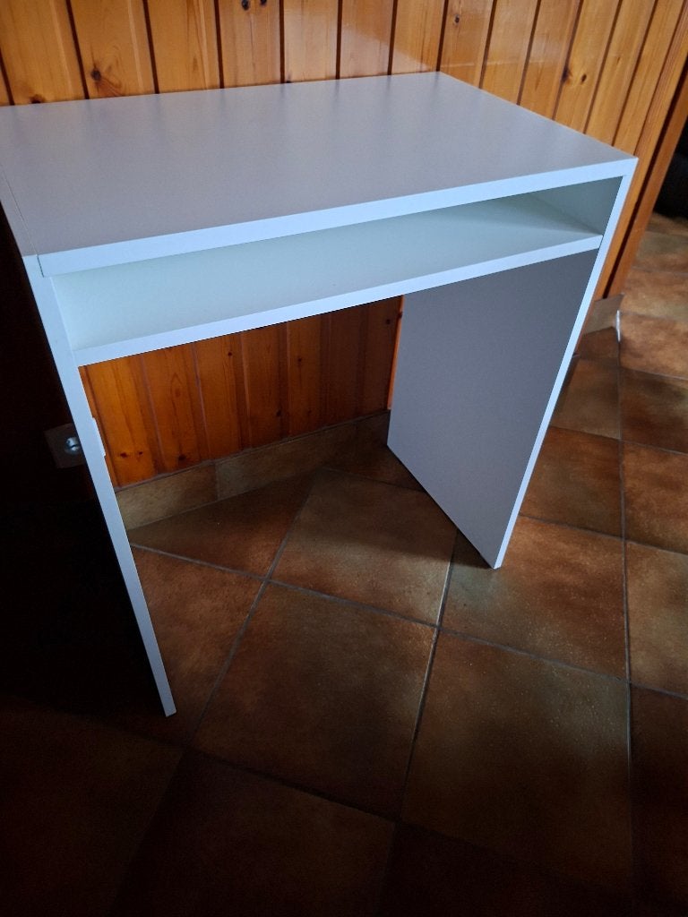 Petit bureau ikea pour enfant, Enlèvement, Comme neuf, Autres types