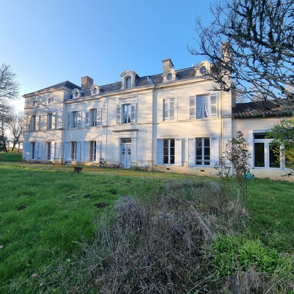 Propriété de caractère du XIXᵉ siècle – 576 m² habitables, Immo, Étranger, France, Maison d'habitation, Campagne