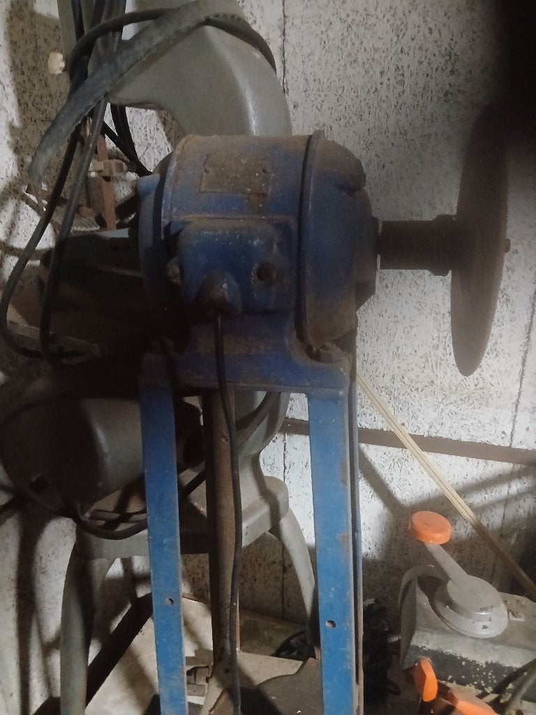 Touret a meuler sur pied, Bricolage & Construction, Enlèvement, Utilisé, Banc de travail
