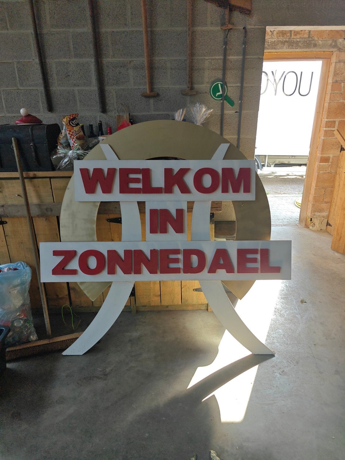 Welkom in zonnedael, Ophalen