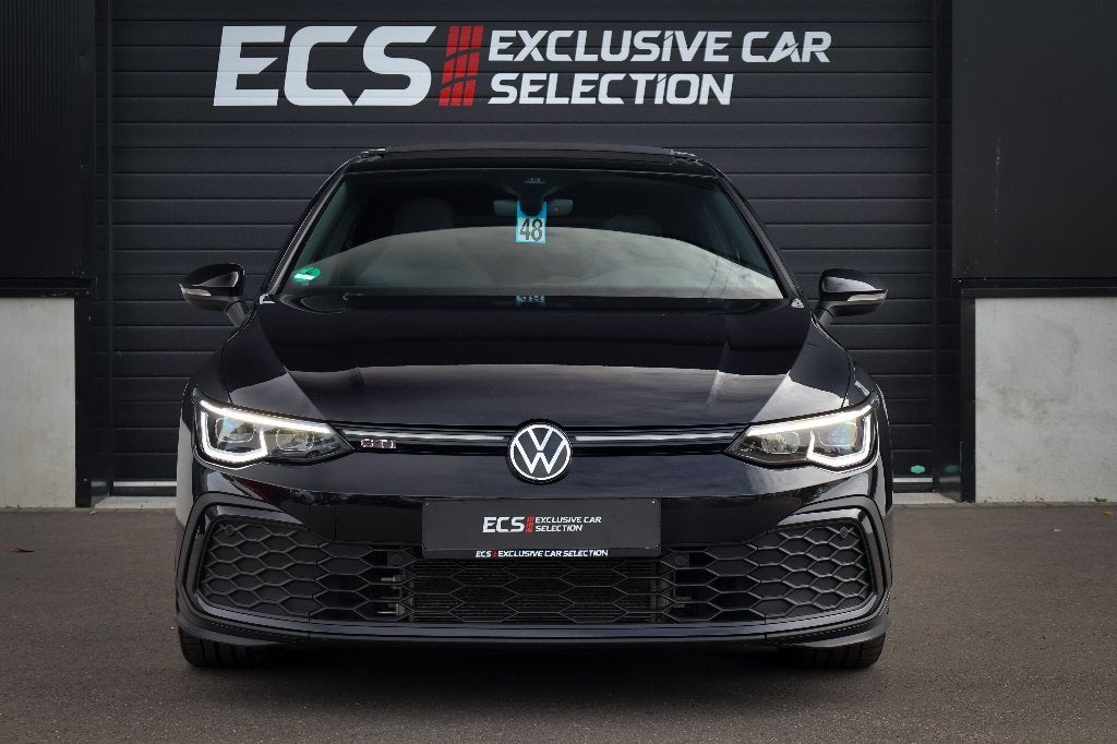 Volkswagen Golf 8 GTI | IQ | Pano | 19" Estoril Black Pack, Auto's, Stof, 4 cilinders, Zwart, Bedrijf