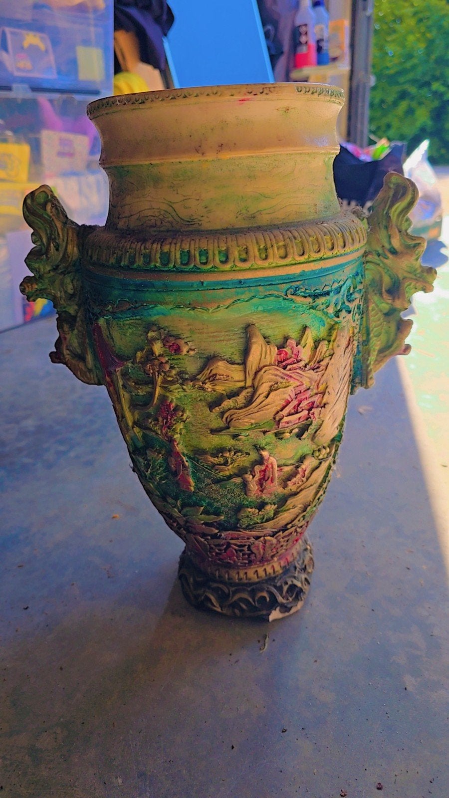 Vase ancien style japonais, Enlèvement