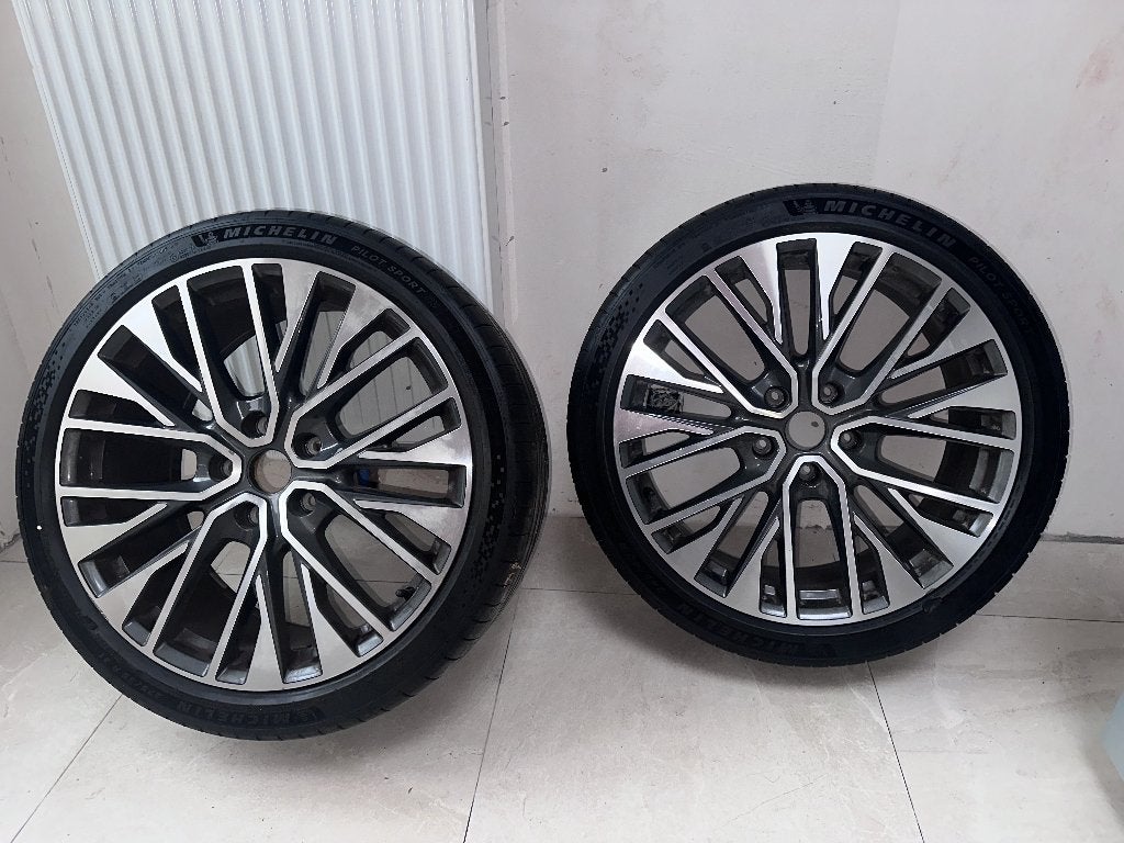 Audi a6 e-tron c9 21'' OEM velgen + Michellin EV banden, Auto-onderdelen, Ophalen, 245 mm, Velg(en), Nieuw