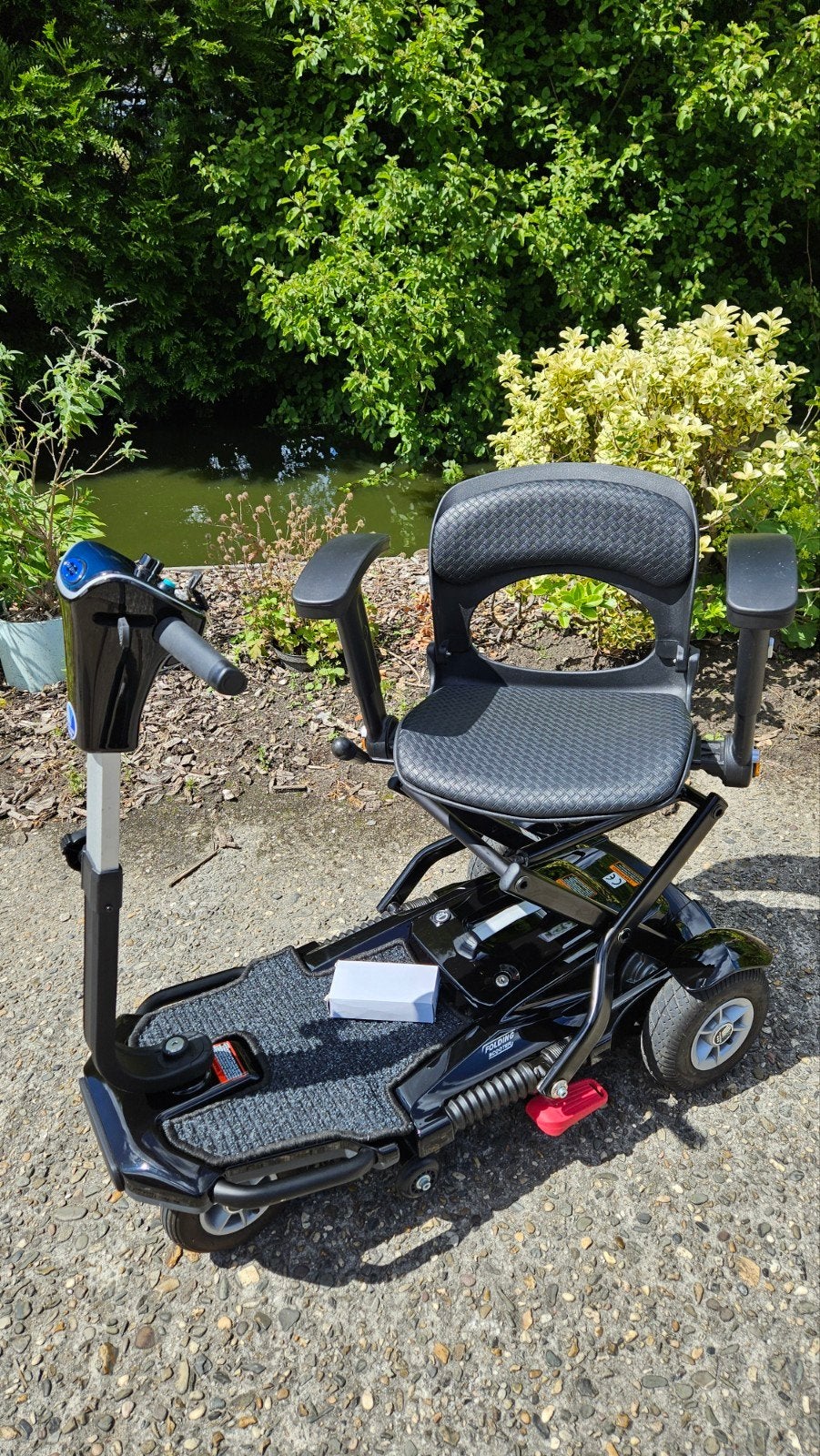 Opvouwbare scootmobiel Vermeiren Sedna met Litium-Ion accu, Ophalen, Inklapbaar, Zo goed als nieuw, Elektrische rolstoel