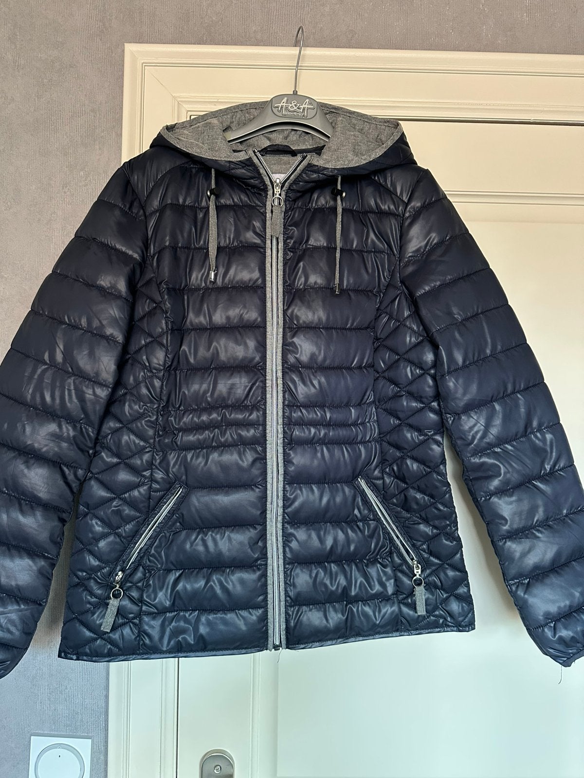 Tussenseizoen jas , maat 40, Kleding | Dames, Jassen | Zomer, Ophalen, Zo goed als nieuw, Maat 38/40 (M), Blauw