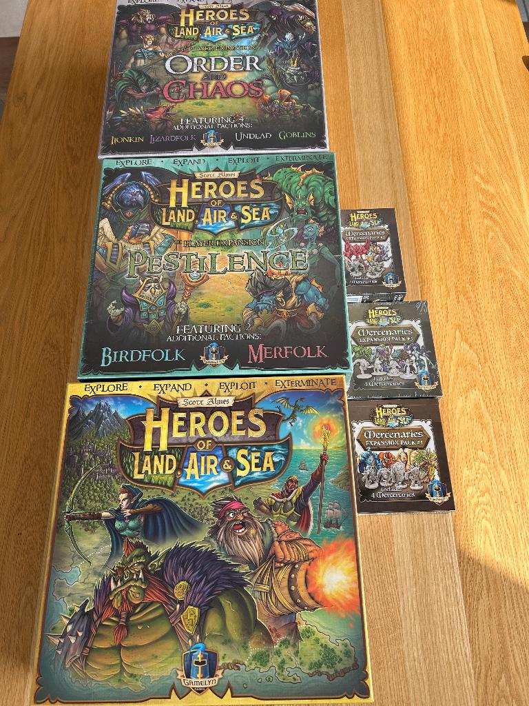 Heroes of Land AIr & Sea All-in kickstarter, Een of twee spelers, Ophalen of Verzenden, Nieuw