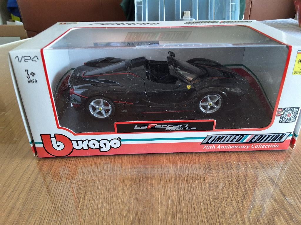 La Ferrari ouverte, Hobby & Loisirs créatifs, Voitures miniatures | 1:24, Enlèvement ou Envoi, Comme neuf, Voiture, Burago