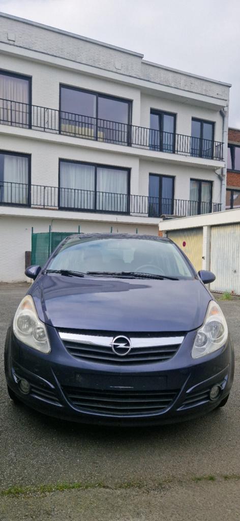 Opel corsa BENZINE 1.2, Achat, Corsa, Essence, Air conditionné