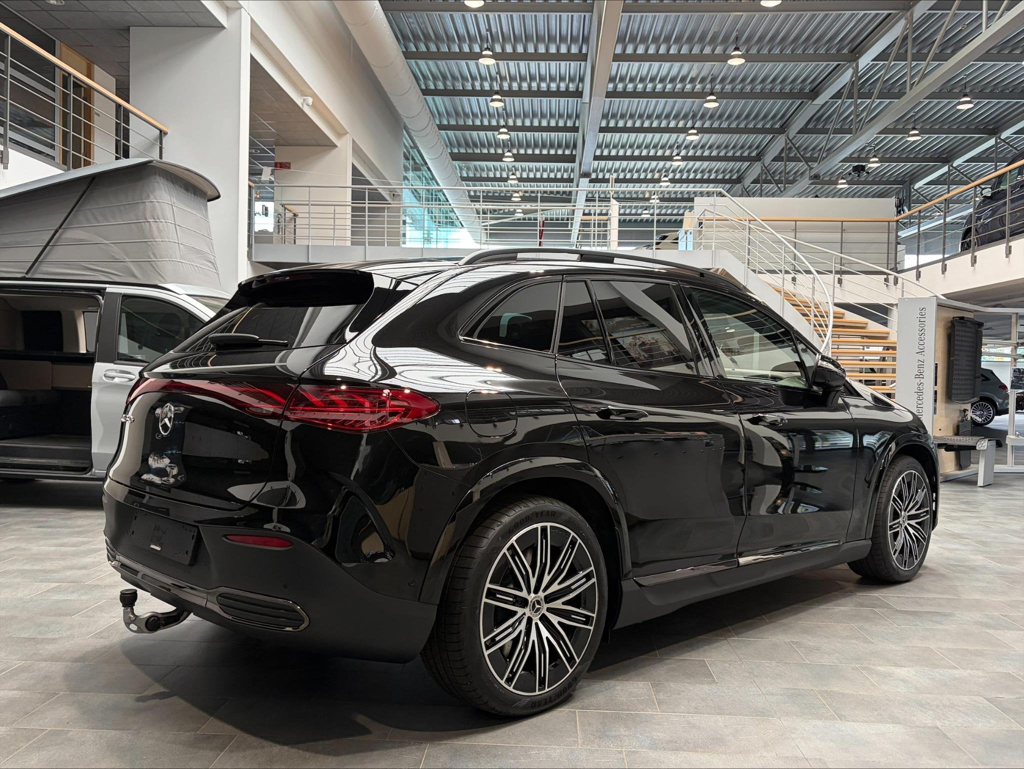 Mercedes-Benz EQE SUV EQE 350+ Star Edition (automatique), Autos, Mercedes-Benz, Neuf, 750 kg, Entreprise, Noir