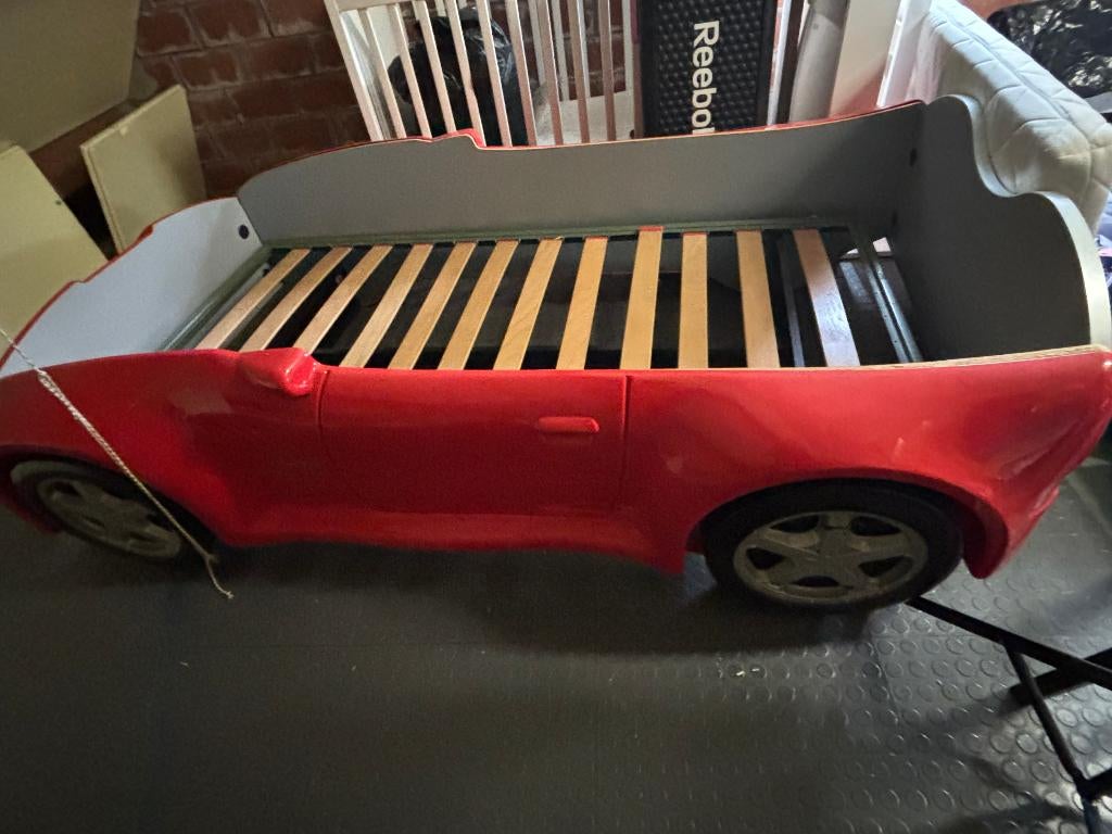 Autobed: matras niet inbegrepen, Ophalen, Gebruikt, Matras