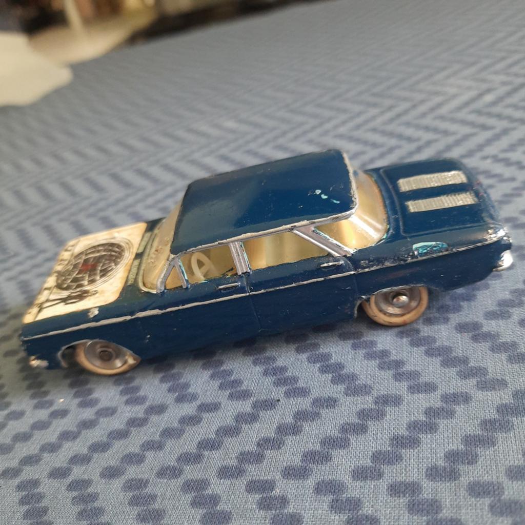 DINKY TOYS FRANCE*nr.552* CHEVROLET CORVAIR*VINT.*OPKNAPPER*, Ophalen, Gebruikt, Auto, Dinky Toys