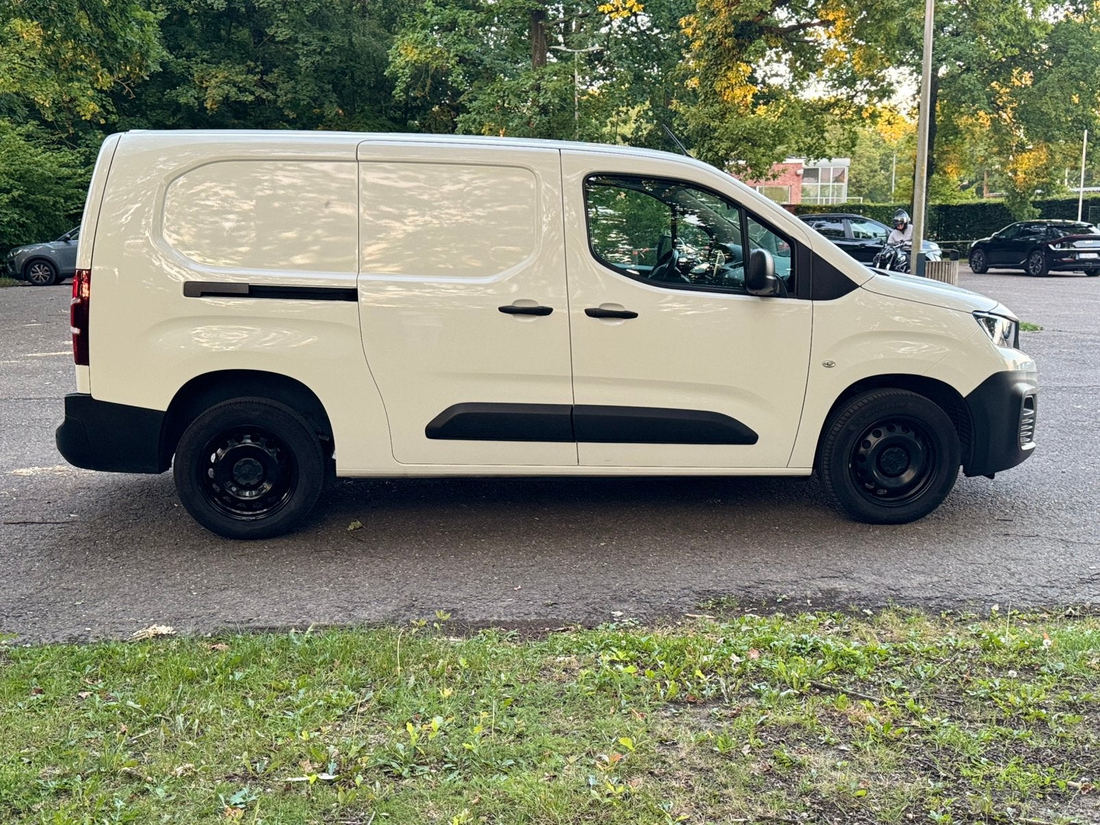 PEUGOET PARTNER 2022bj—105.000km, Auto's, Bestelwagens en Lichte vracht, Stof, Euro 6, Wit, Bedrijf