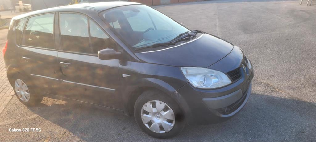 RENAULT SCENIC MONOSPACE+1.5DCI+CTOK+FEUILLE ROSE À 1299EU, Achat, Entreprise, Boîte manuelle, Diesel
