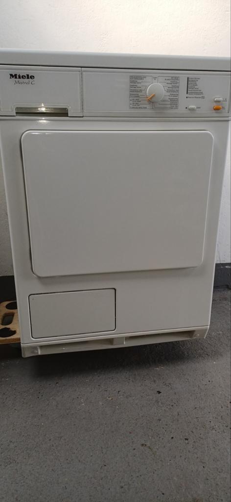 Droogkast   Miele, Elektronische apparatuur, Ophalen