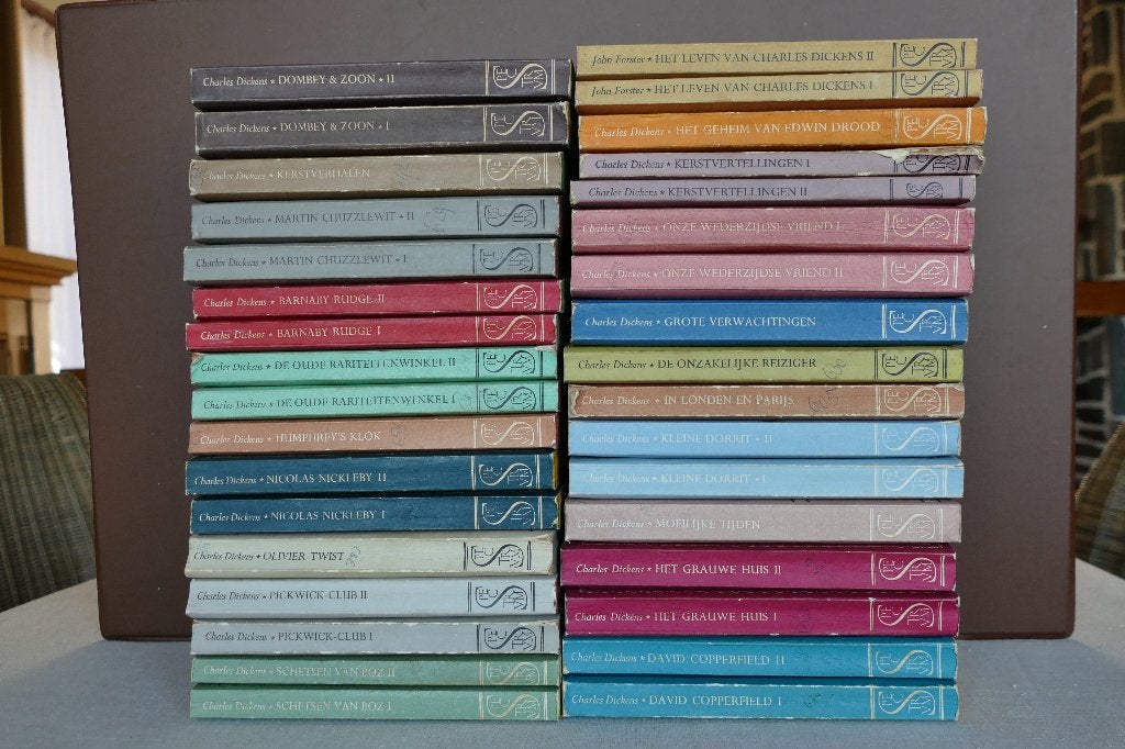 De werken van Charles Dickens, Ophalen, Gelezen, Charles Dickens
