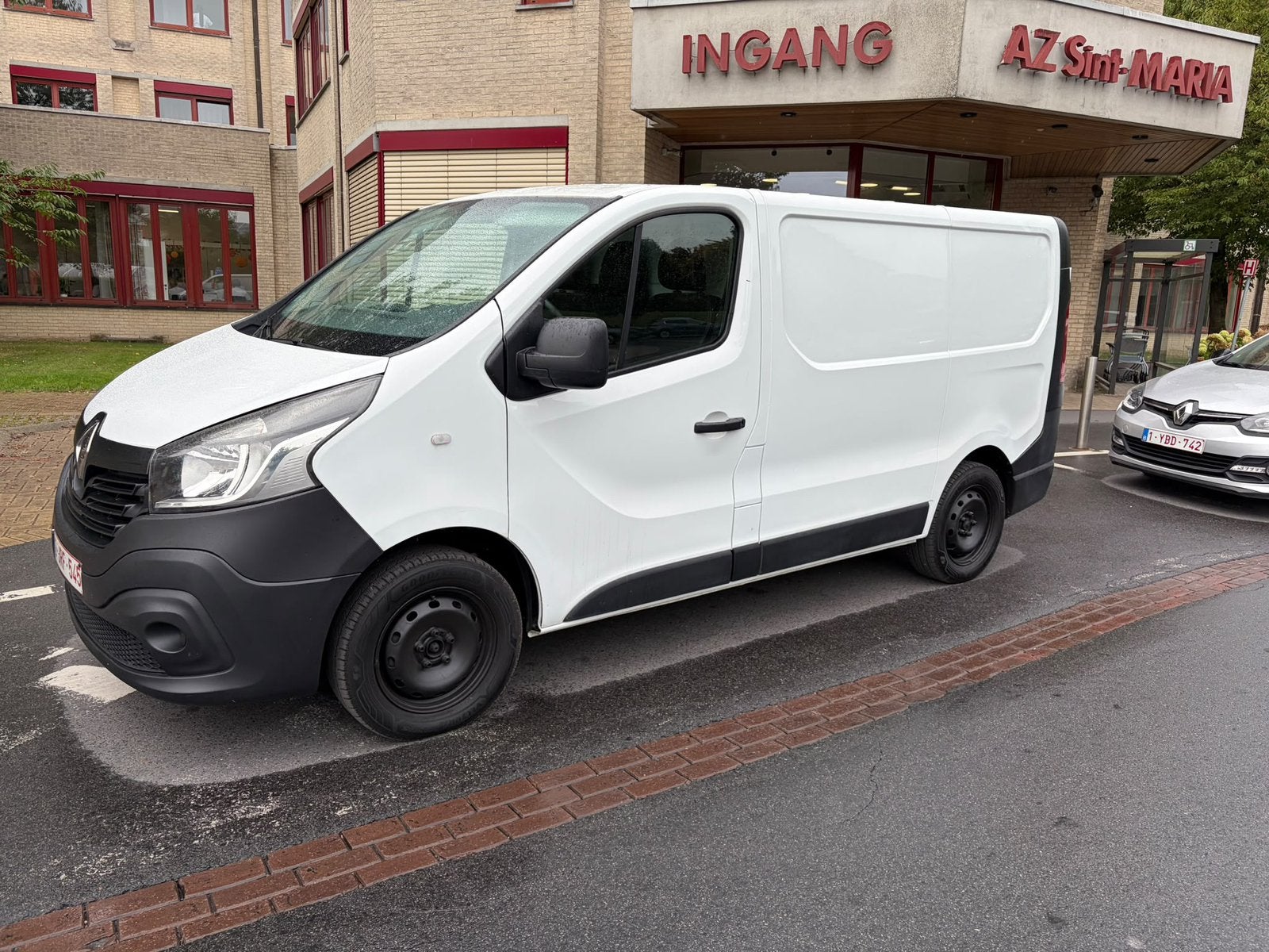 Renault Trafic 1.6 92kw euro6b 67 000 km, Offres d'emploi