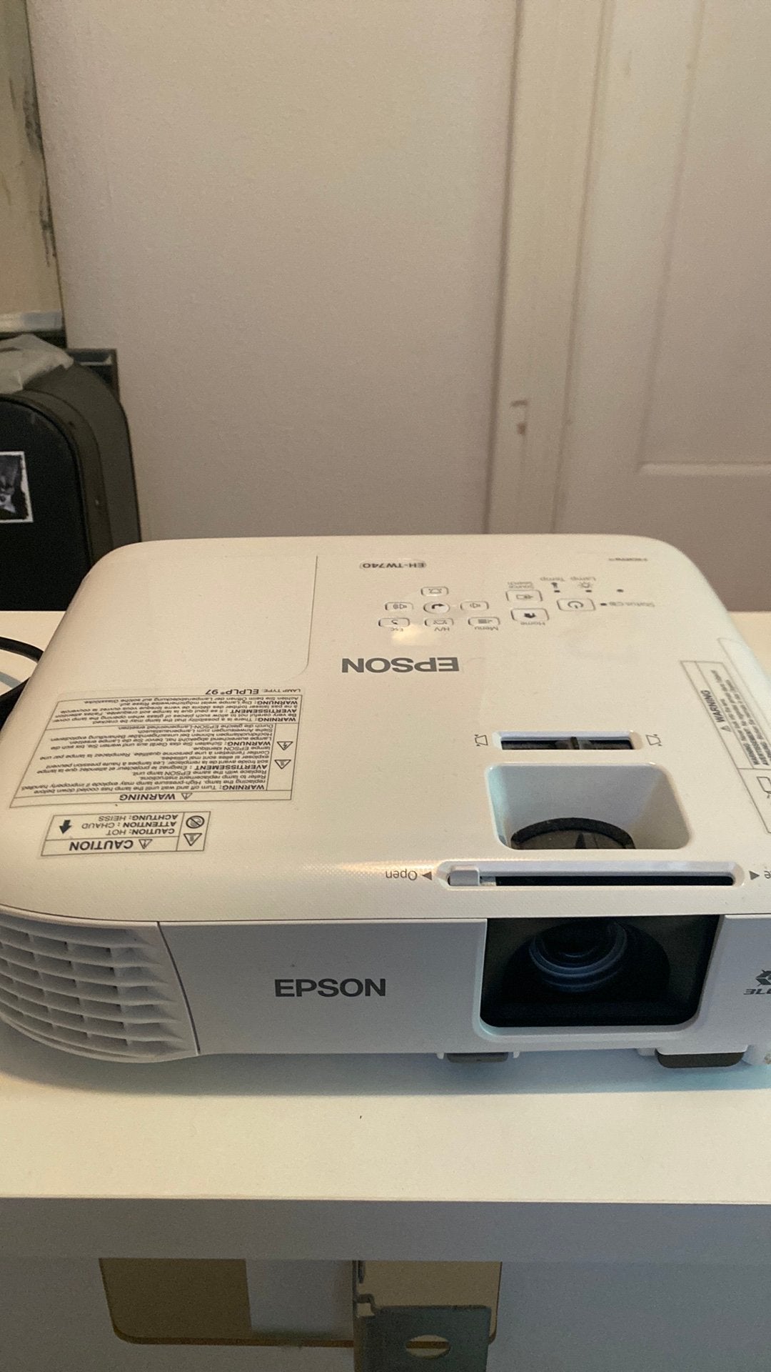 EPSON beamer EH-TW740, Audio, Tv en Foto, Beamers, Ophalen, Zo goed als nieuw