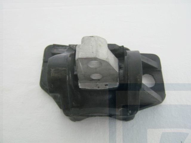 Volvo Motor steun onderste 850+V70 2WD en 4WD-1998 Rechts vo, Enlèvement ou Envoi, Neuf, Volvo