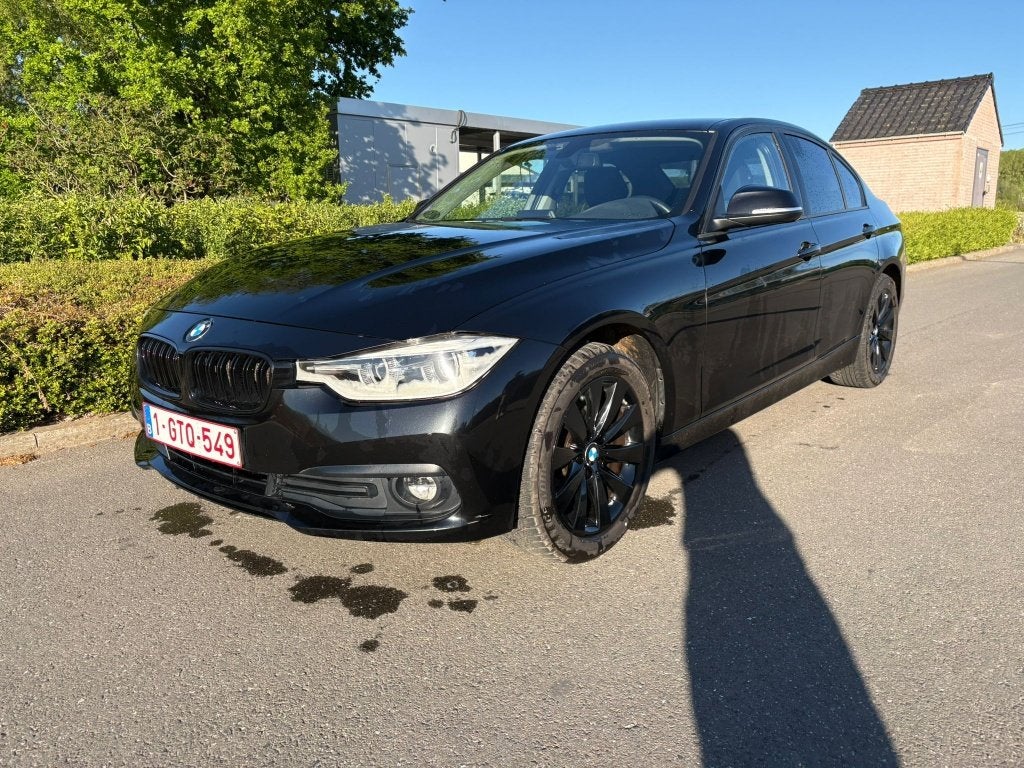 BMW 318 i  AIRCO  GPS  Aandrijflijn, 100 kW, Zwart, Bedrijf, 5 deurs