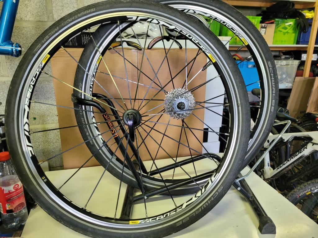 Paire roues VTT Mavic crossride 26" (v brakes)